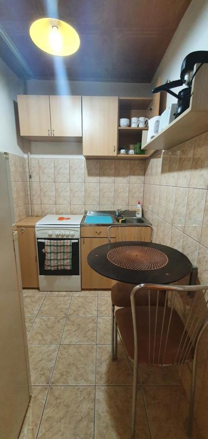 דירות טימישוארה Jo'S Chillout Place מראה חיצוני תמונה
